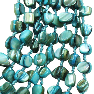 Посмотреть колье из голубого перламутра Голубой перламутр